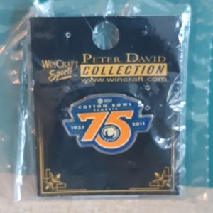 2011 75th Cotton Bowl Classic lapel pin